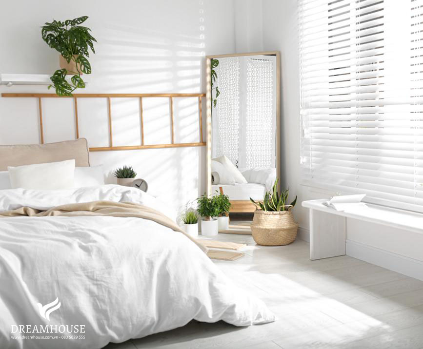 Không treo gương chiếu thẳng vào giường