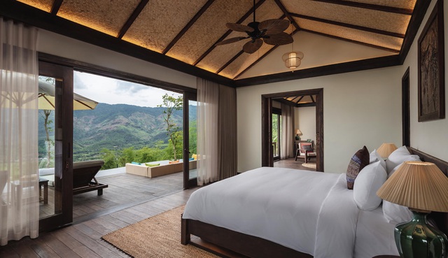 Người Kinh đi chợ thổ cẩm sắm đồ đón Tết - Ảnh 20. Người Kinh đi chợ thổ cẩm sắm đồ đón Tết - Ảnh 20.
