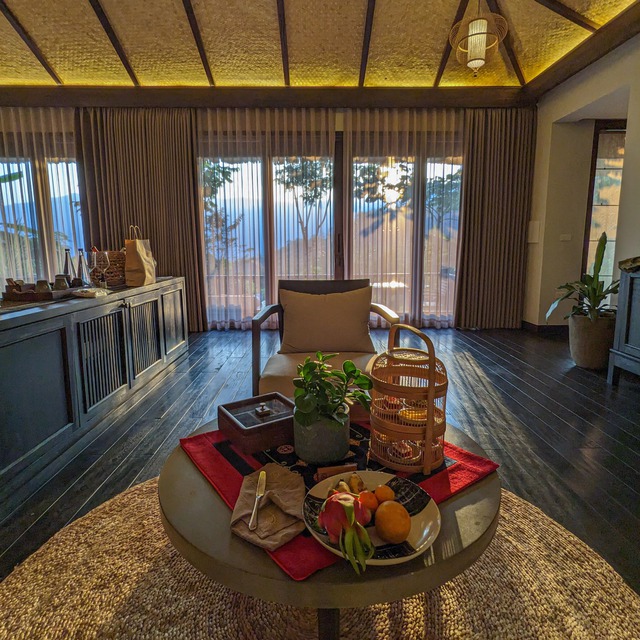 Người Kinh đi chợ thổ cẩm sắm đồ đón Tết - Ảnh 19. Người Kinh đi chợ thổ cẩm sắm đồ đón Tết - Ảnh 19.
