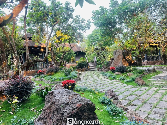 Bán nhà chục tỷ ở thành phố để giữ biệt phủ 1.600 m2 ở quê, Hoàng Mập: "Mấy năm tôi mới trả hết nợ"- Ảnh 5. Bán nhà chục tỷ ở thành phố để giữ biệt phủ 1.600 m2 ở quê, Hoàng Mập: "Mấy năm tôi mới trả hết nợ"- Ảnh 5.