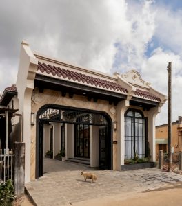 Biệt thự phong cách Pháp kết hợp Á Đông, phí xây 5 tỷ đồng