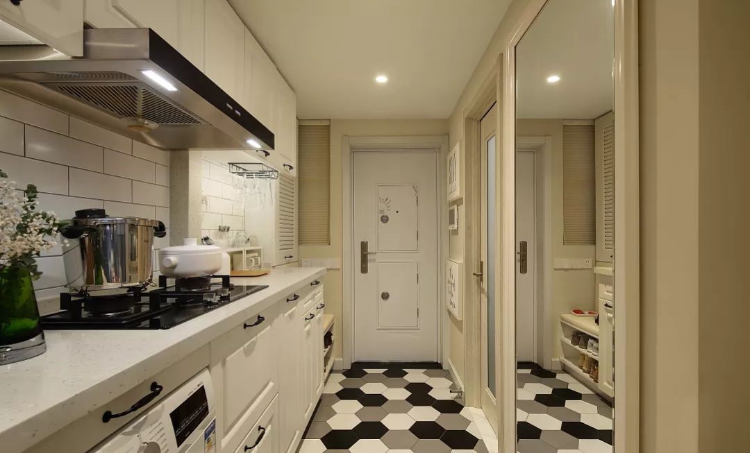 Người phụ nữ trung niên tự hào khoe căn hộ 38m2: Nhỏ nhưng cực kỳ đáng mơ ước nhờ kỹ năng lưu trữ