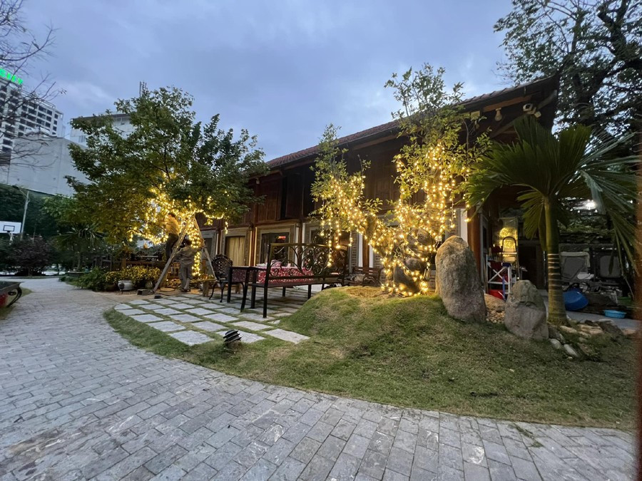 Bên trong biệt phủ như resort 5 sao của nam nghệ sĩ gắn liền với Gặp nhau cuối tuần- Ảnh 8. Bên trong biệt phủ như resort 5 sao của nam nghệ sĩ gắn liền với Gặp nhau cuối tuần- Ảnh 8.