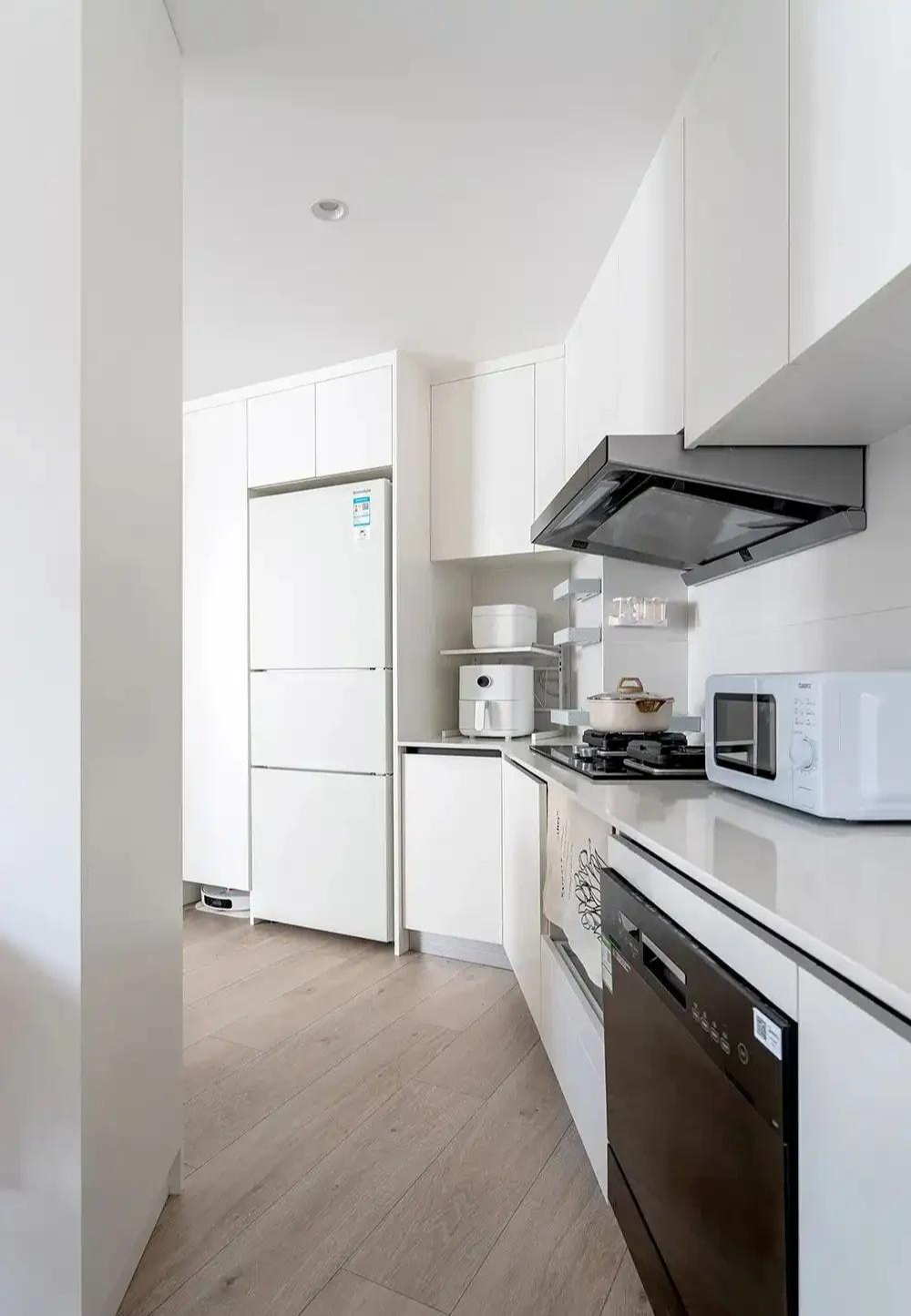 Cô gái độc thân cải tạo căn hộ cũ kỹ rộng 43m2 thành không gian với trải nghiệm cực đáng sống!- Ảnh 6.