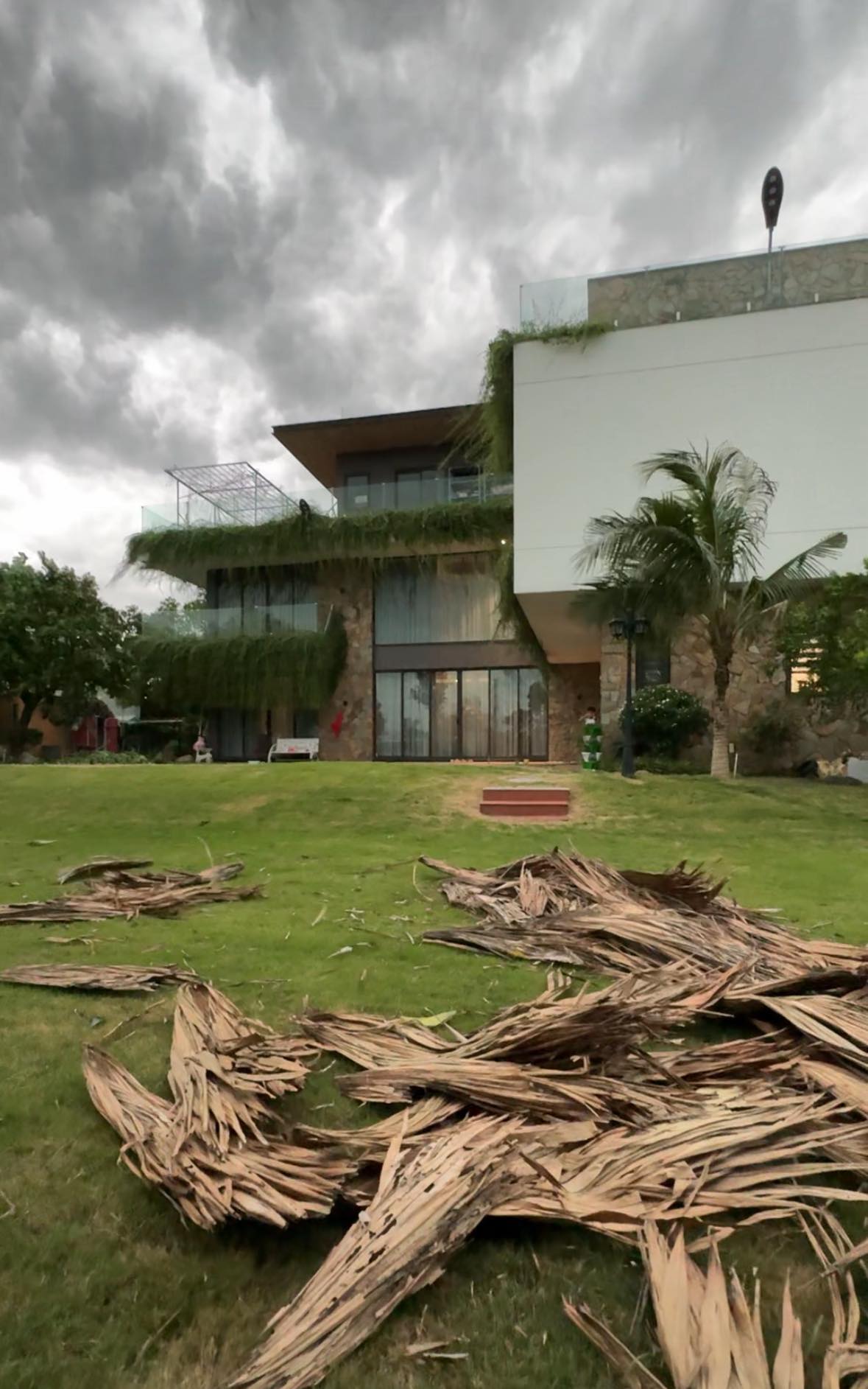 30 phút trở tay không kịp, chủ