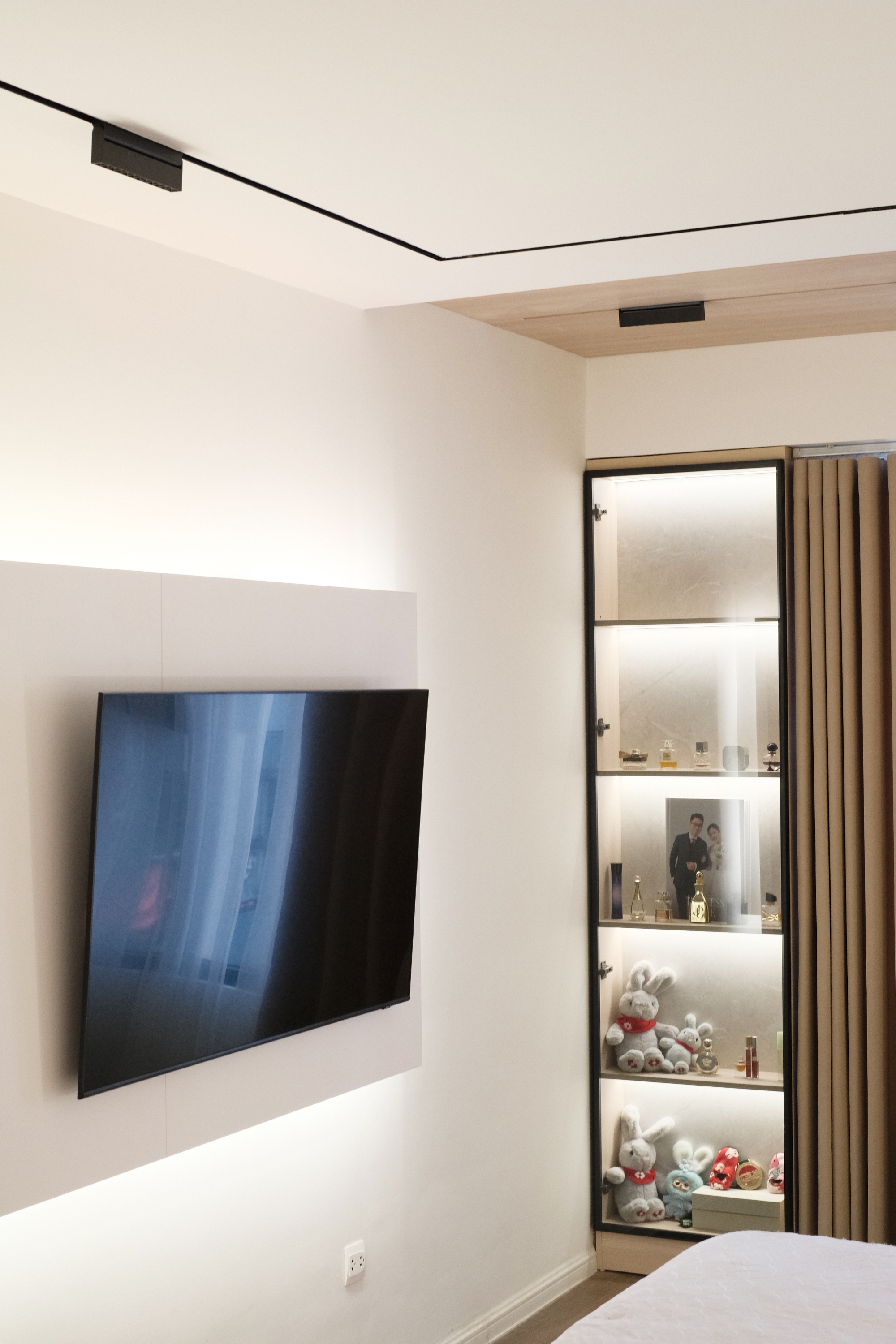 Căn hộ 80m² của vợ chồng trẻ ở Hà Nội: Gọn gàng, hiện đại và "chanh sả" chẳng kém homestay cao cấp, hoàn thiện chỉ 289 triệu đồng- Ảnh 12.