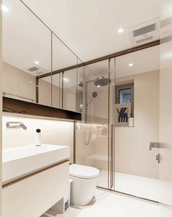 Sau ly hôn, người phụ nữ 56 tuổi mua nhà riêng và sống cuộc đời khiến ai cũng khen ngợi- Ảnh 9.